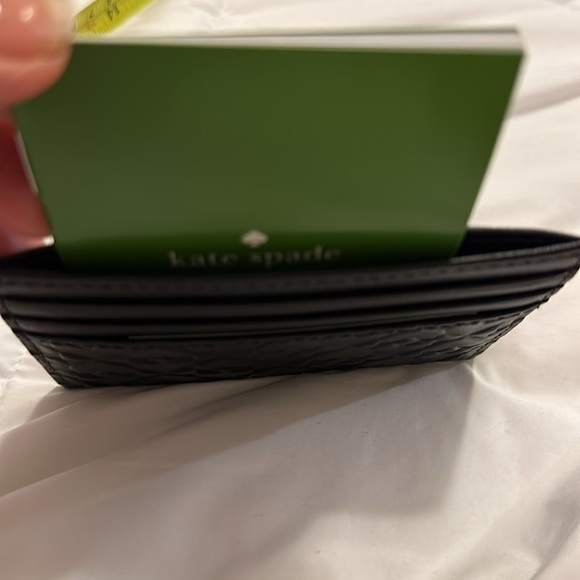 Kate Spade Graham Black Heart Embossed Leather Card Holder - Picture 6 of 6